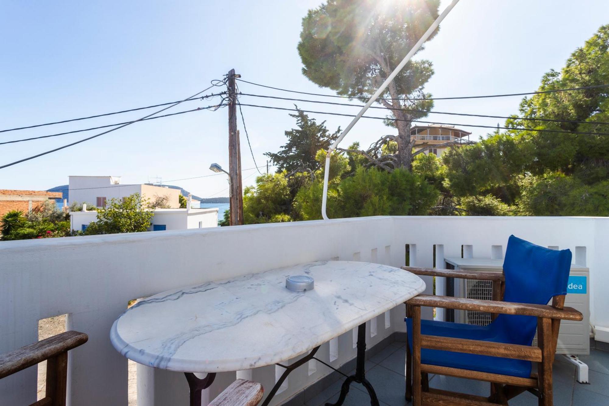Vasilis Apartments エルミオニ エクステリア 写真